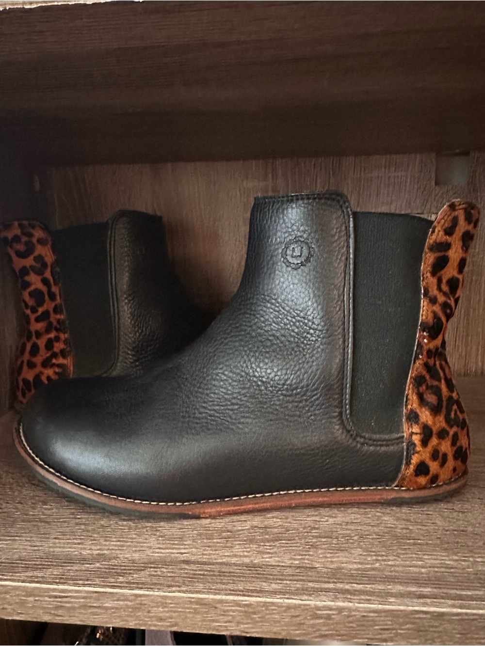 Black Leather Chelsea Boots with Leopard Calf Hair Accent Lisbeth Joe barefoot